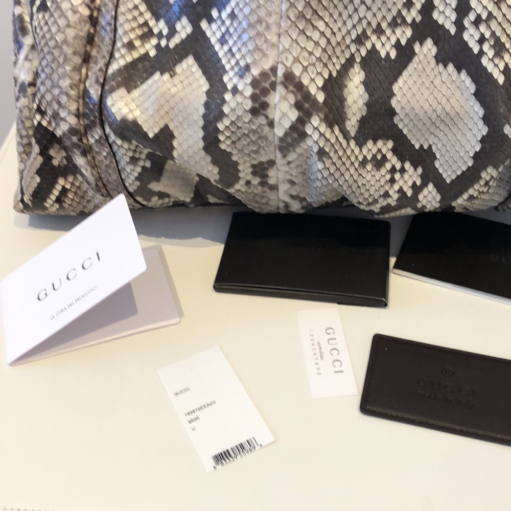 Hpx2 100% Authentic Gucci Python Bag With Bamboo … - image 3